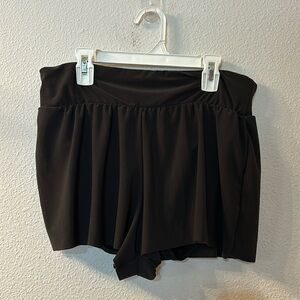 Aqua Green black flowy raw hem shorts with built in underwear size medium